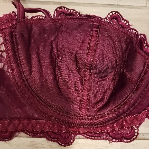 Vintage Victoria's Secret Bra 34B Maroon Underwire Lined - Picture 4 of 4